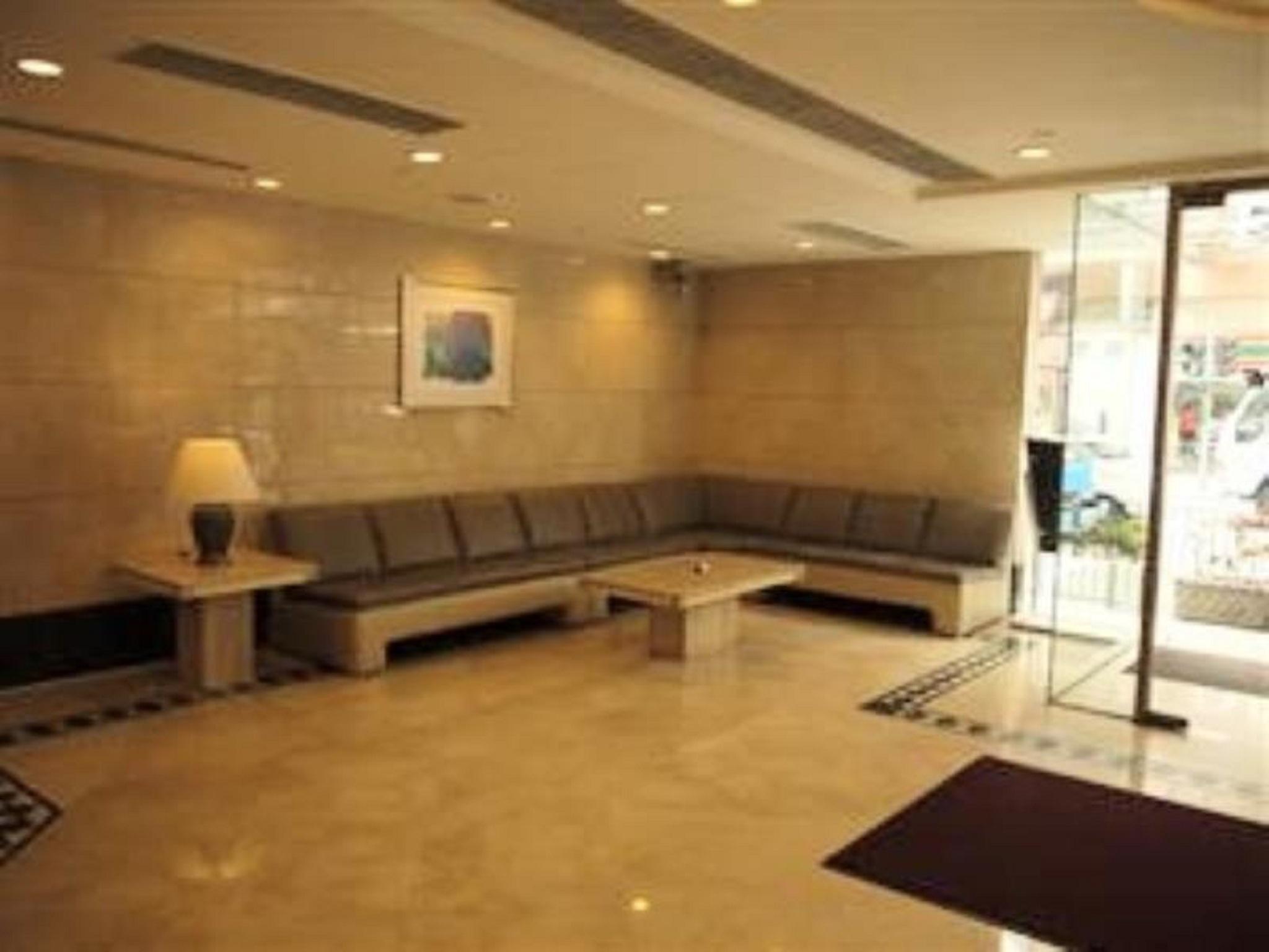 The South China Hotel Hong Kong Exterior photo